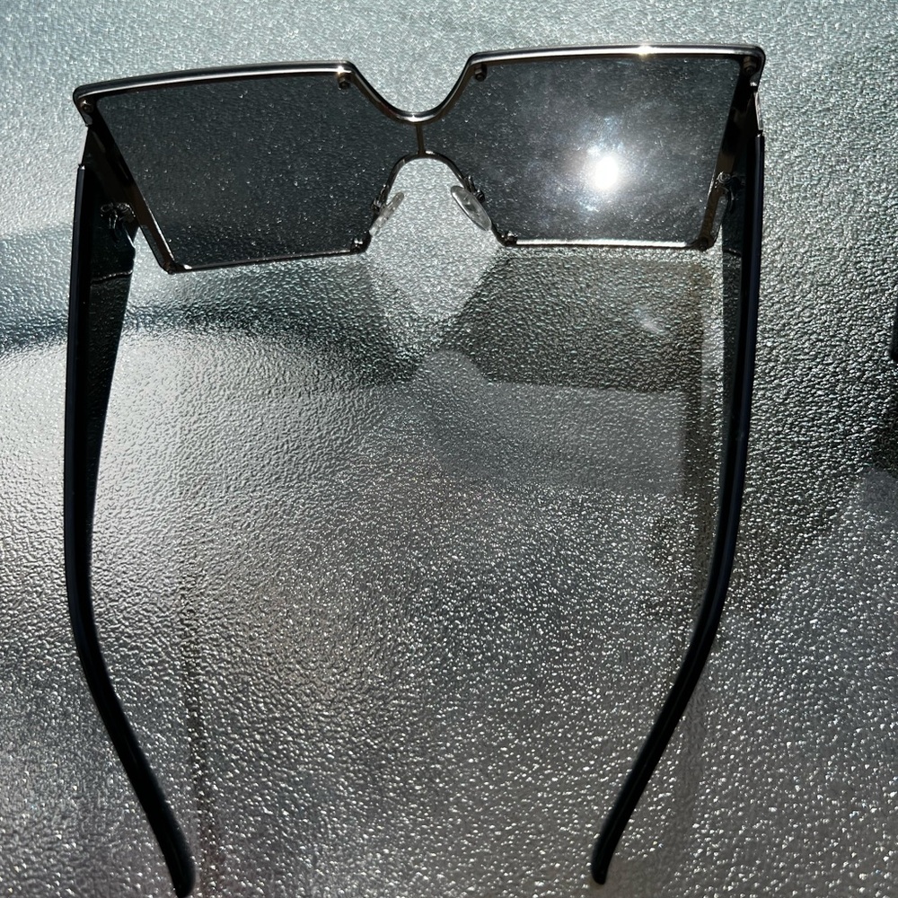 Oversized Black Sunglasses - Picture 7 of 10